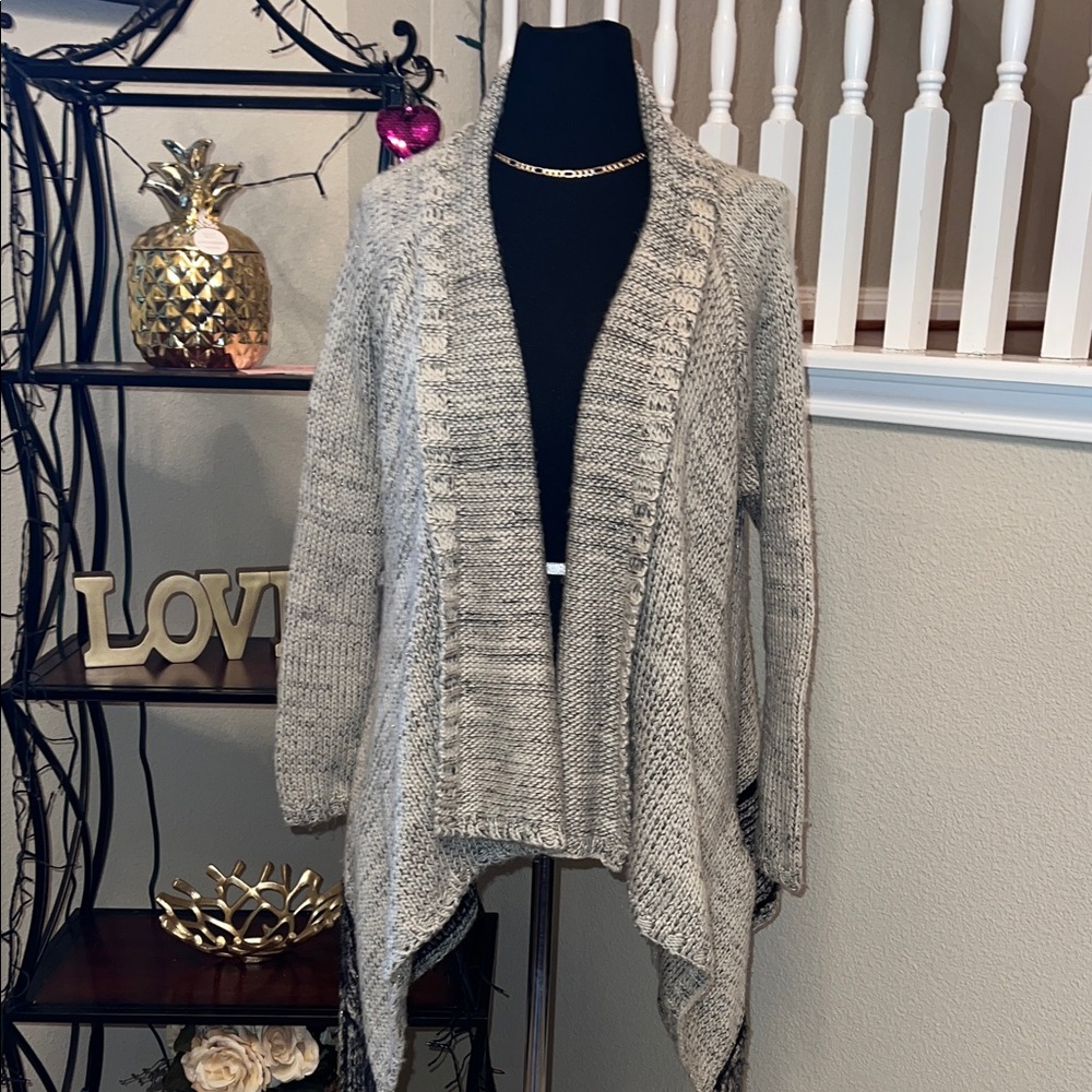 BCBG MaxAzria Heathered Cream Cardigan